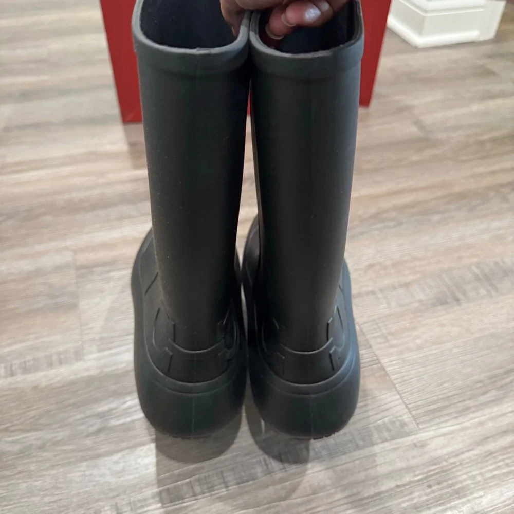 Salvatore Ferragamo Gancini Logo Rubber Rainboots Rain Boot